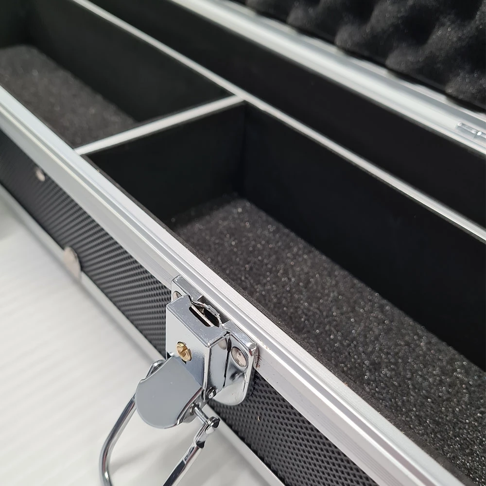 4 Bar LED 3 Colour Camp Light Kit 13 4 Bar LED 3 Colour Camp Light Kit - Image 11